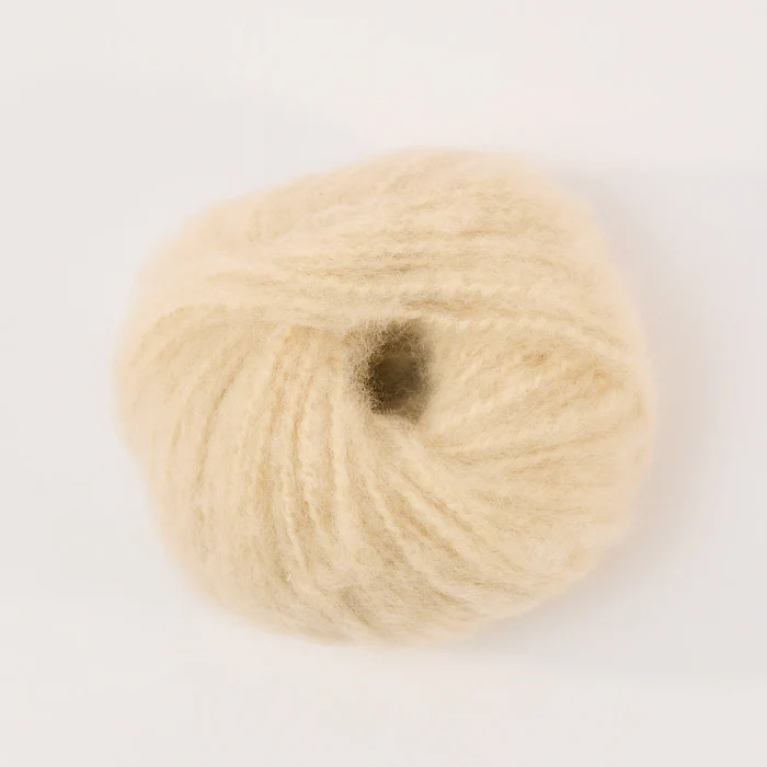 Cardiff Cashmere Brushmere 10 Ply - Image 3