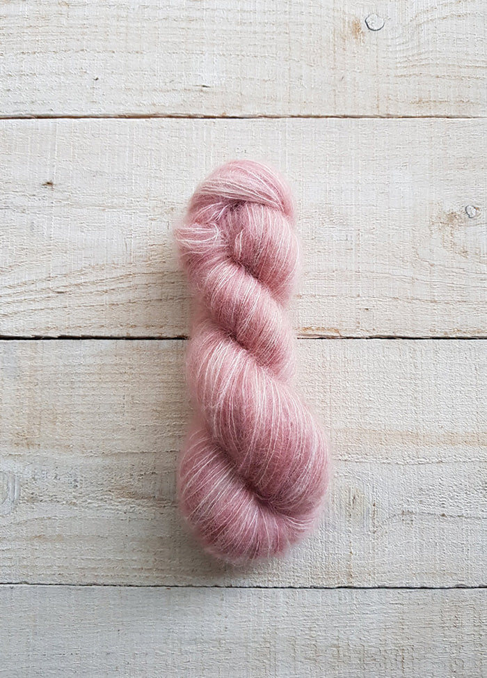 Manos Del Uruguay Cabrito 2 Ply - Image 4