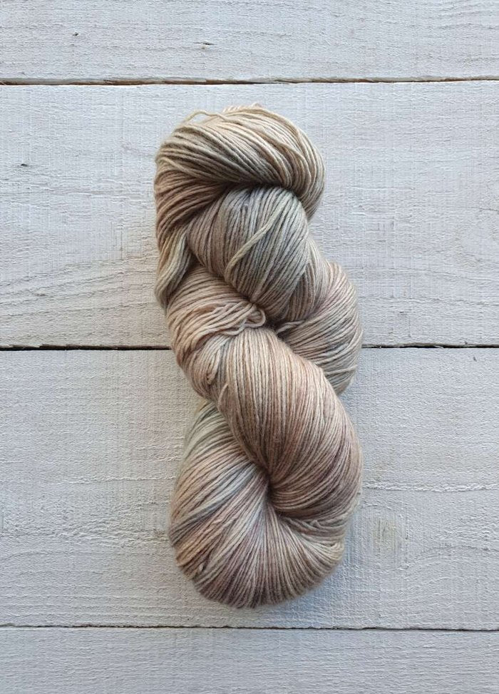 Manos Del Uruguay Fino 4 Ply - Image 5