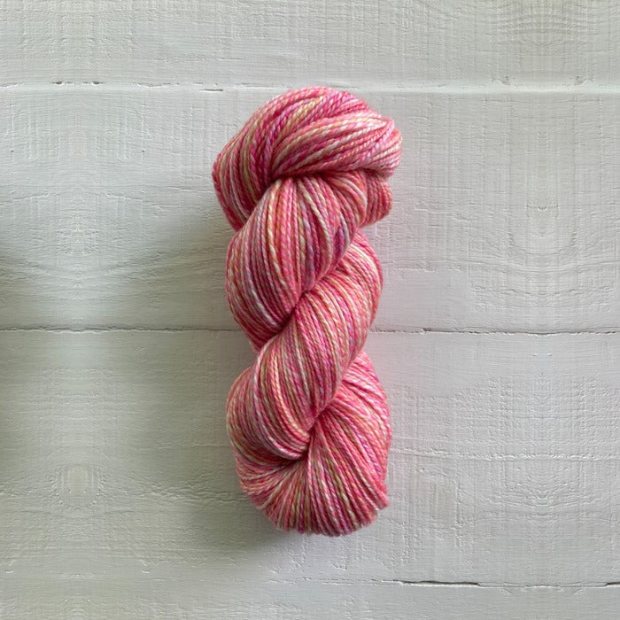 Manos Del Uruguay Marla 8 Ply - Image 7