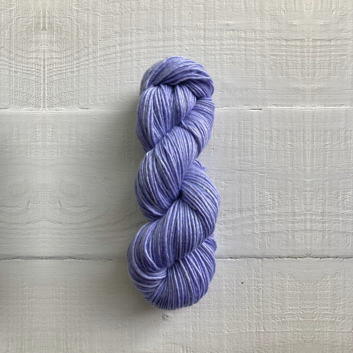 Manos Del Uruguay Silk Blend 8 Ply - Image 4