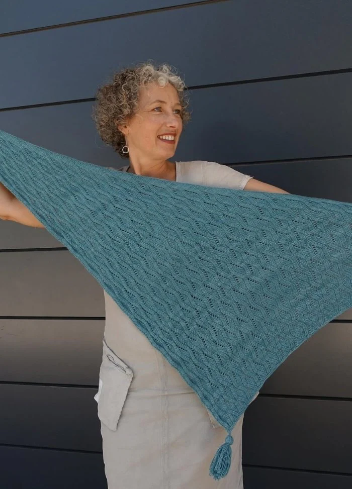 Vera Loves Knitting Excelso Wrap Digital Pattern - Image 3